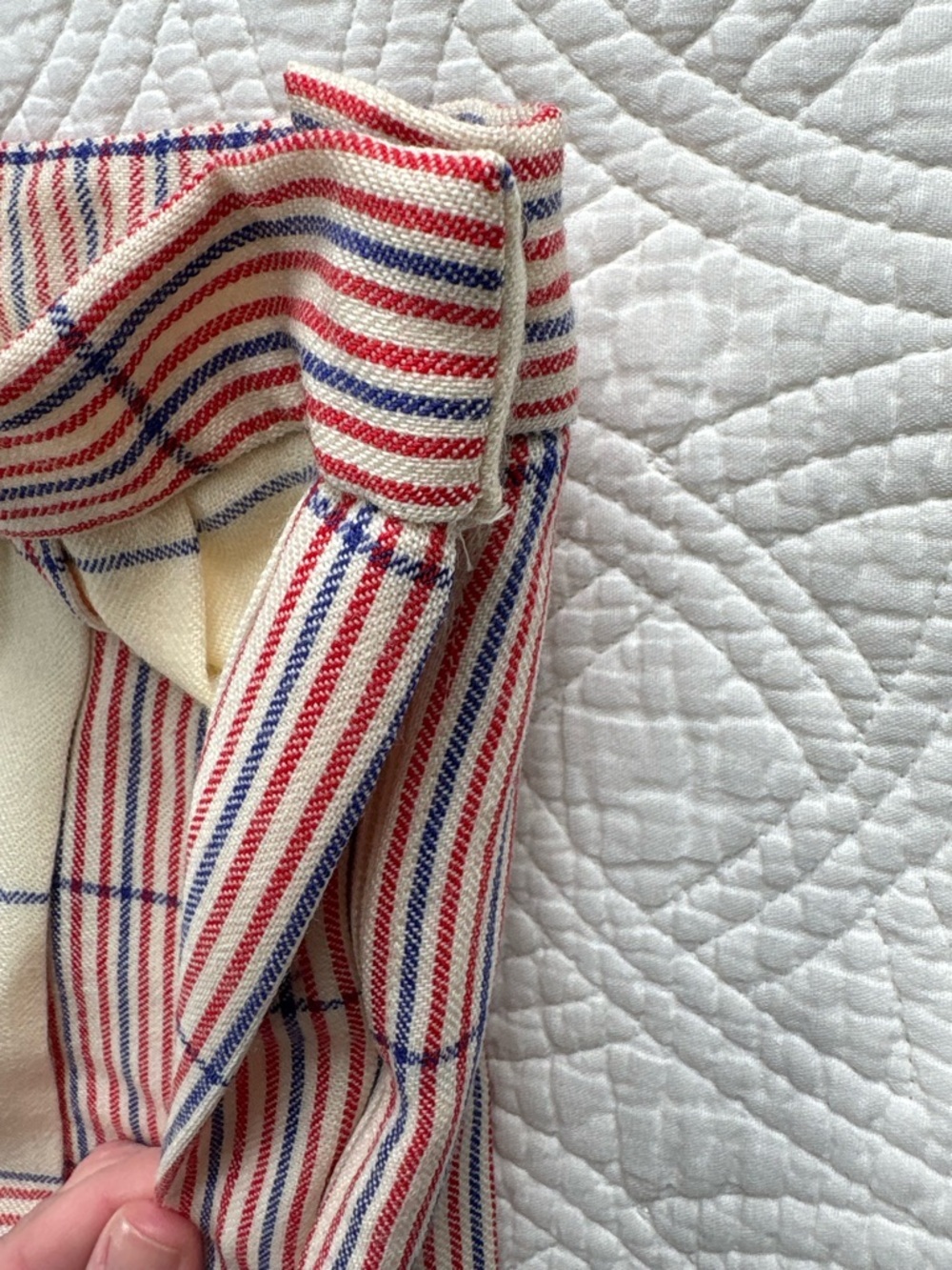 Vintage Woolmark Pleated Cream Red  Navy Skirt Size 10 - Picture 6 of 6